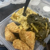 Fried chicken, macaroni, and collard greens! Magnificent !  at NuVegan in Washington