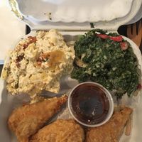 Chikn drummies, Mac and cheese, and sweet kale - AMAZING vegan soul food at NuVegan in Washington