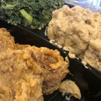 Chicken drummies, tuna Mac, and garlicky kale at NuVegan in Washington