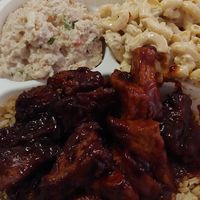 Vegan chicken and tuna macaroni salad sides. BBQ tofu with rice at NuVegan in Washington