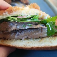 Vegan portobello burger at Tony et Charlo in Baie-saint-paul