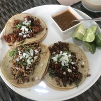 Tacos surtidos  #Veganuary at Yoyu in Tlalnepantla