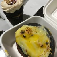 Maracuya kronut :) at Chök in Barcelona