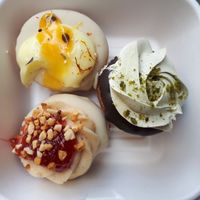 Mini cronuts at Chök in Barcelona