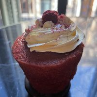 Raspberry Cupcake  at Chök in Barcelona
