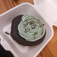 Pistachio cronut at Chök in Barcelona