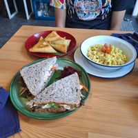 Cheddar and brocolli, Mac and cheese, and fresh veggie sandwich at Free Bird Cafe in Chiang Mai