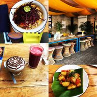  Veg Khao Soi, cocomocha espresso, potato hash.  at Free Bird Cafe in Chiang Mai