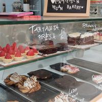  at Veganitessen in Sevilla