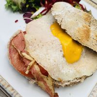   at Veganitessen in Sevilla