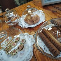 Sweet options at Veganitessen in Sevilla