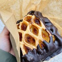 Cabello  at Veganitessen in Sevilla