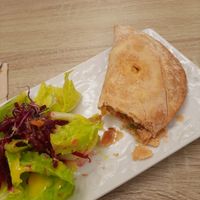 Empanada at Veganitessen in Sevilla