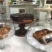 Naranja chocolate cake  at Veganitessen in Sevilla