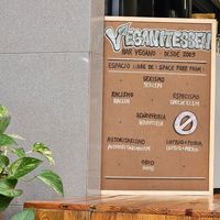  at Veganitessen in Sevilla