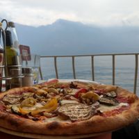 Vegan pizza, better without radiccho, nice view at Le Palme in Limone Sul Garda