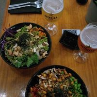 Vegan poke bowls at Señor Piña Las Ramblas in Barcelona