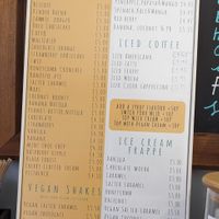 Vegan shakes and coffees at The Den in Bourton-on-the-water