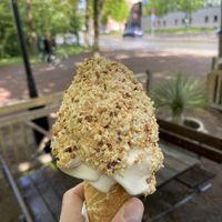 Vegan Ice Cream 🍧  at Slottsparkens Grill & Ice Cream in Malmo