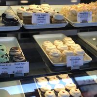 Cupcakes at Sticky Fingers Bakery in Washington