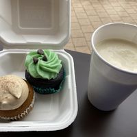 Mint cupcake and pumpkin spice cupcake with cream sickle shake at Sticky Fingers Bakery in Washington