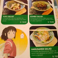 Salad options at Kinjo Ramen in Lima