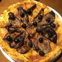 Pizza veggie  at Enigma D'Alquimia in Lisbon