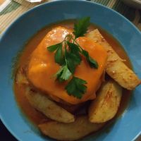 Francesinha vegan at Almaré in Feijo