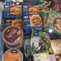 tiefkühltruhe at denn's Biomarkt in Weinheim