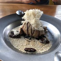 sesame 3; grated cane sugar on popcorn ice cream w caramel, sesame & pecans (12.-)  at NENI - Langstrasse in Zurich