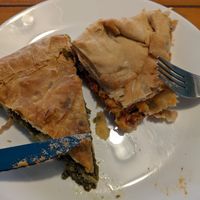 Empanadas vegetarian and vegan at Kalí Órexi by Labocatorio in Bilbao