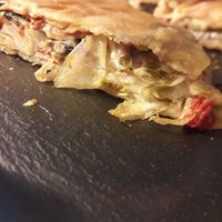 Empanada vegan sin huevo y queso at Kalí Órexi by Labocatorio in Bilbao