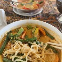 Vegan laksa and vegan yellow curry 🍛🤤  at Goulburn Thai in Goulburn
