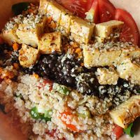 Tempeh Gyros Bowl at Juicery in Tubingen