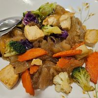 Rice noodles stir fried  at Chaba Cafe Don Mueang ชบาจ๊อปู วัดดอนเมือง in Bangkok