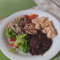 Só servem por kg. Esse prato foi 34,00! at Ramma - Barra in Salvador