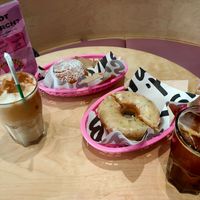 Victoria Sponge and Peach Basil doughnuts at Boneshaker Doughnuts in Paris