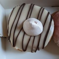  at Boneshaker Doughnuts in Paris