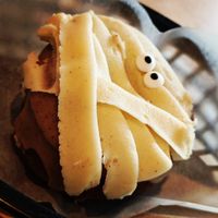 Spécial Halloween donuts at Boneshaker Doughnuts in Paris