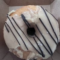   at Boneshaker Doughnuts in Paris