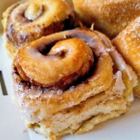 Cinnamon roll at Boneshaker Doughnuts in Paris