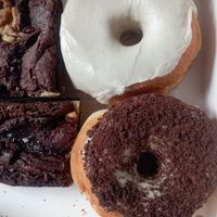 Brookie, Vanilla and Cookie Crips at Boneshaker Doughnuts in Paris