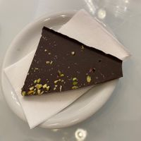 Cioccolato fondente con pistacchio   at Meucci Pasticceria in Lucca