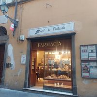 Outside at Meucci Pasticceria in Lucca