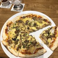 Vegan pizza with mushrooms, olives and onion at The Chestnut in Radcliffe-on-trent