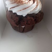 Chocolate cupcake at PURE in Groningen