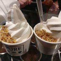 Ice-cream size S (= one topping) at PURE in Groningen