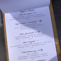 Menu (two leaves symbol = vegan)  at Cocktailcafé Regie in Heidelberg