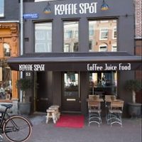 Outdoor and indoor seating at Koffiespot in Amsterdam