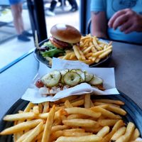 Hotdog burger and 2x fries at Iscafeen in Hvide Sande